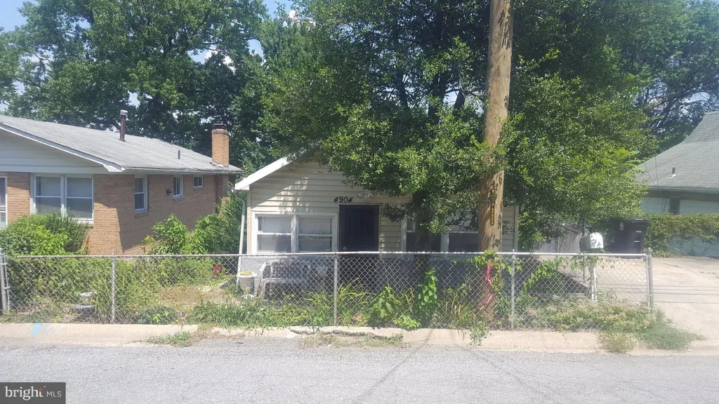 4904 Gunther Street, Capitol Heights, MD 20743
