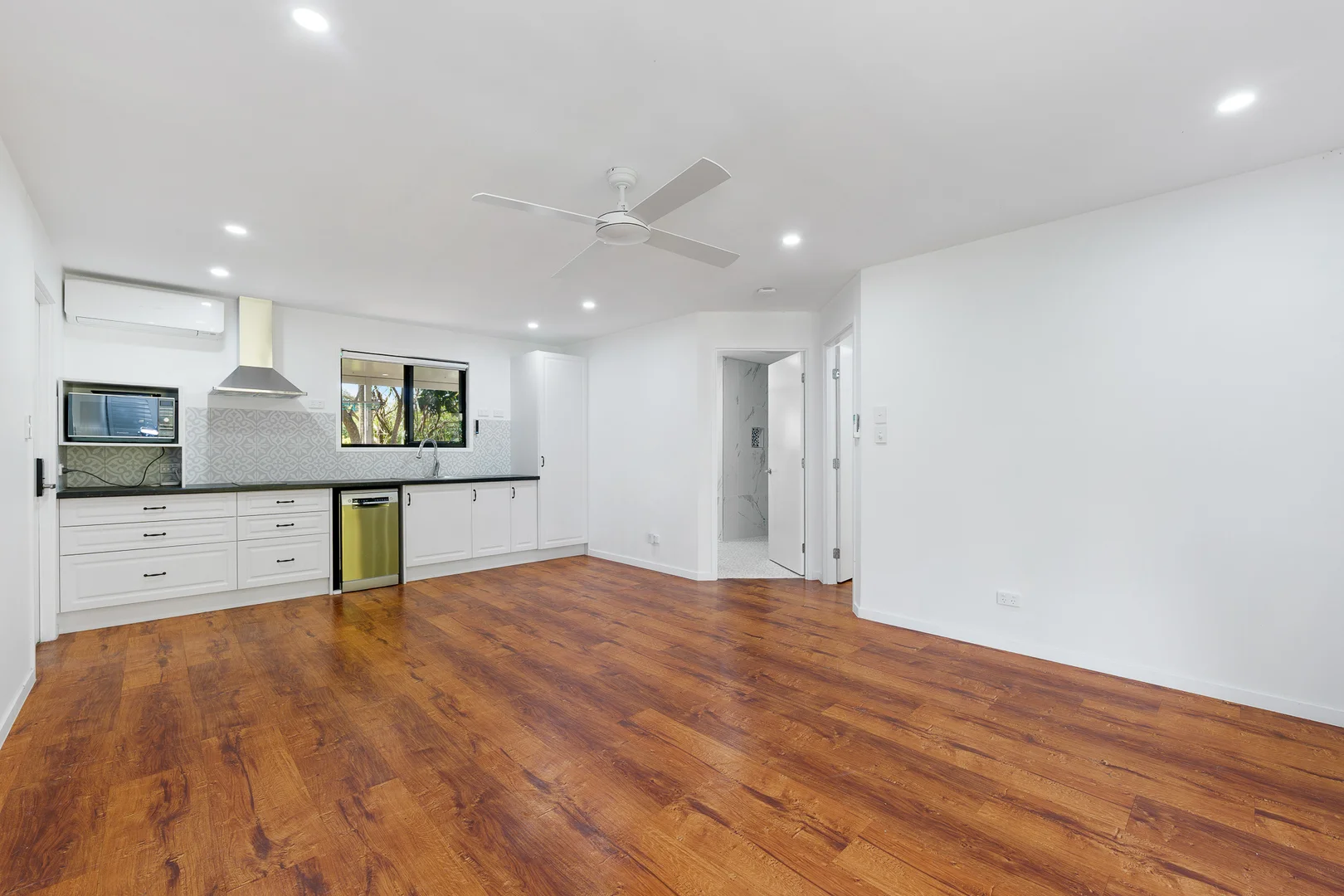 Additional image 4 of 4A Petrel Court, Thornlands QLD 4164