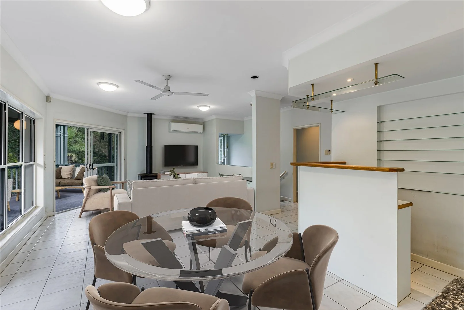 Additional image 3 of 37 Shannan Place, Kenmore QLD 4069