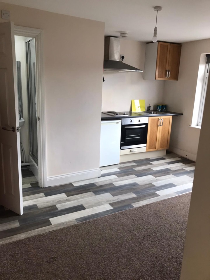 1 Bed Flat, Round House Road, CV3, N1 7GU