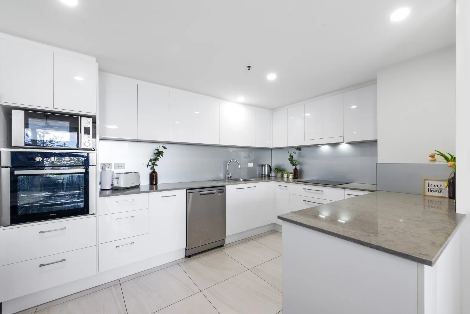 Additional image 5 of 5B/5 Clifford Street, Surfers Paradise QLD 4217