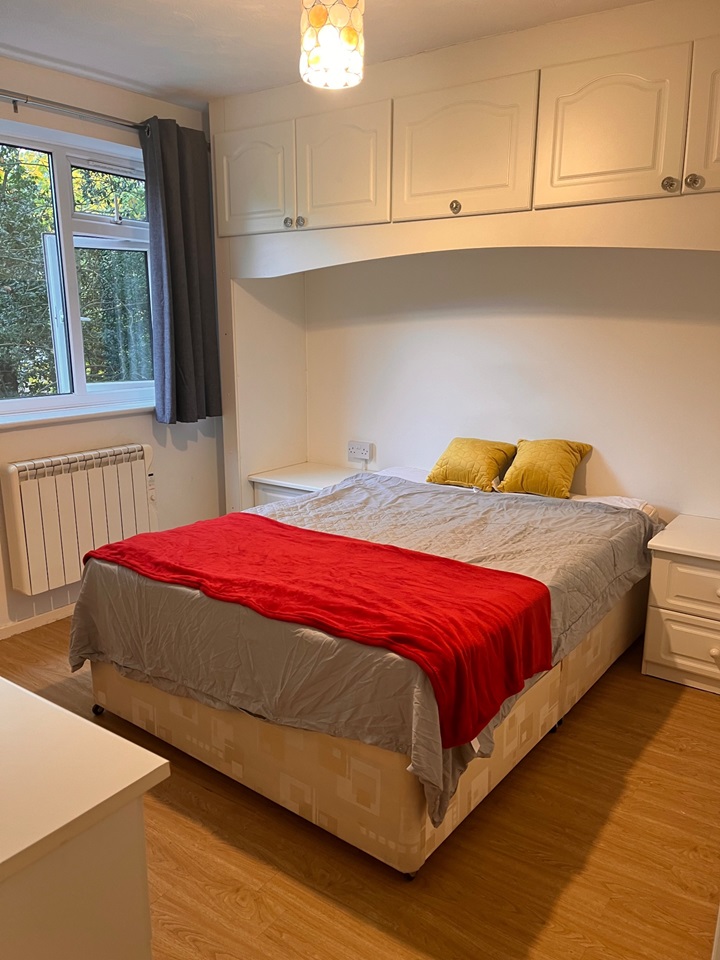Additional image 10 of 2 Bed Flat, Southcote Road, RG30, N1 7GU
