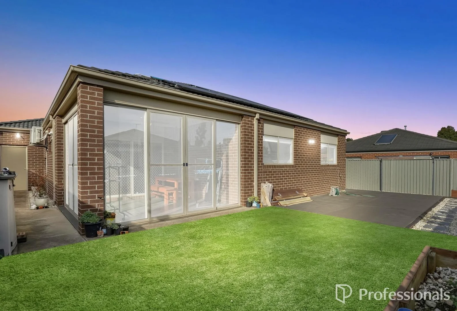 Additional image 10 of 28 Rivoli Close, Fraser Rise VIC 3336