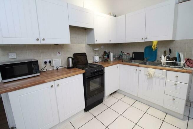 Additional image 4 of Room in a Shared House, Stafford Road, SO15, N1 7GU