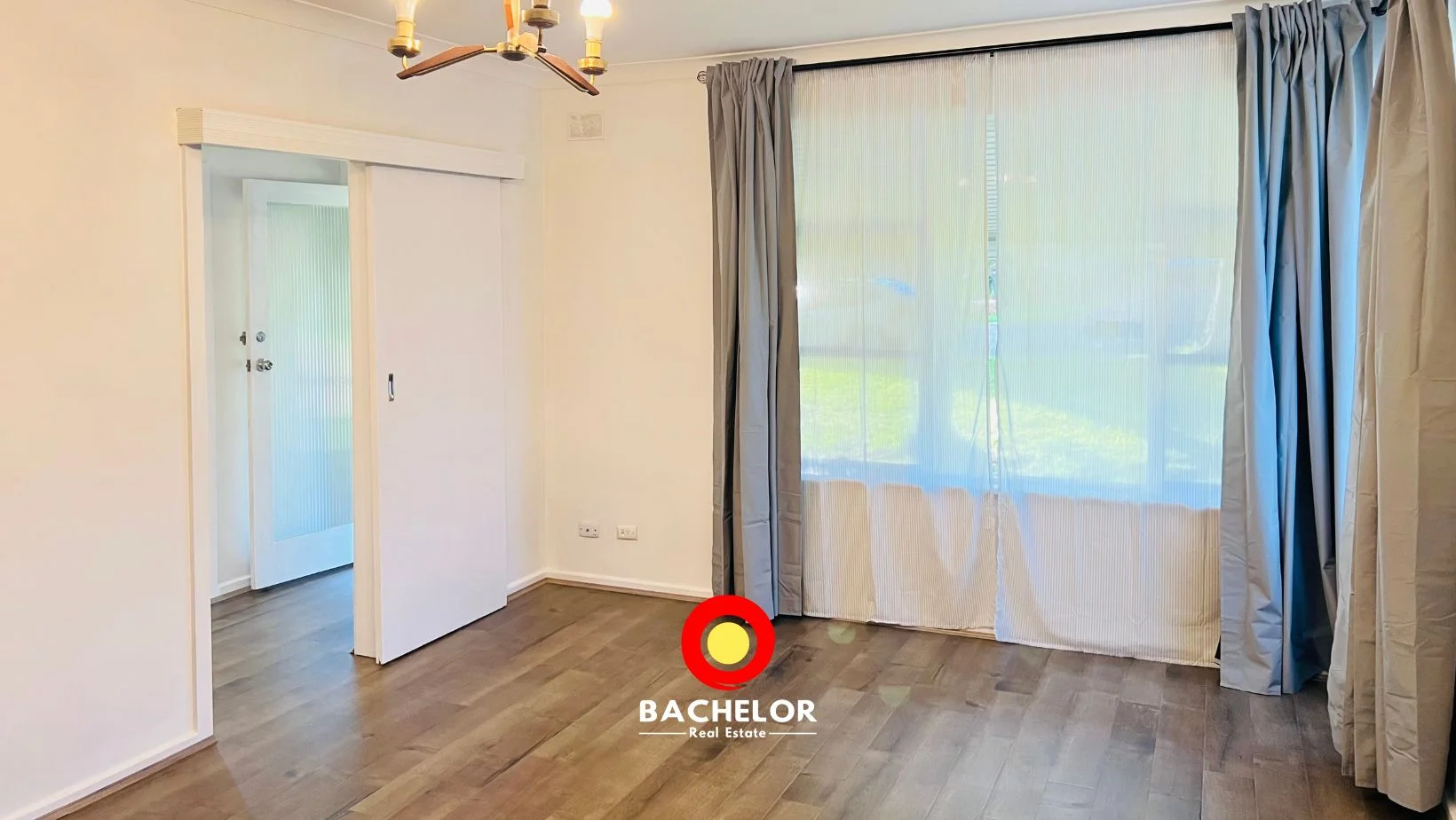 Additional image 2 of 33 Knightsbridge Avenue, Valley View SA 5093
