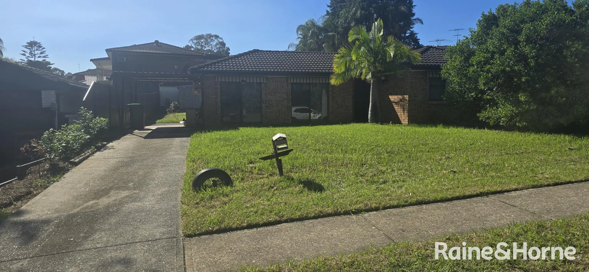 Additional image 2 of 40 Ballantrae Drive, St Andrews NSW 2566