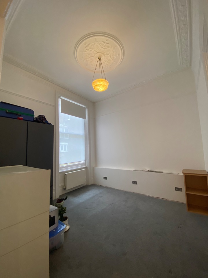 2 Bed Flat, Castletown Road, W14, N1 7GU photo 5