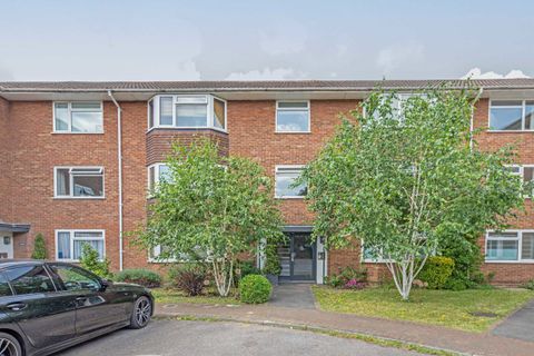 Anglesea Road, Kingston KT1