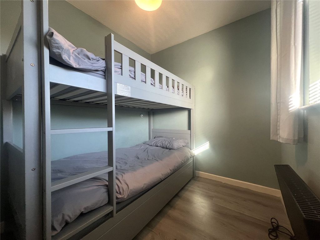 Additional image 7 of 2 bed flat for saleThe Clicketts, Tenby, Pembrokeshire SA70