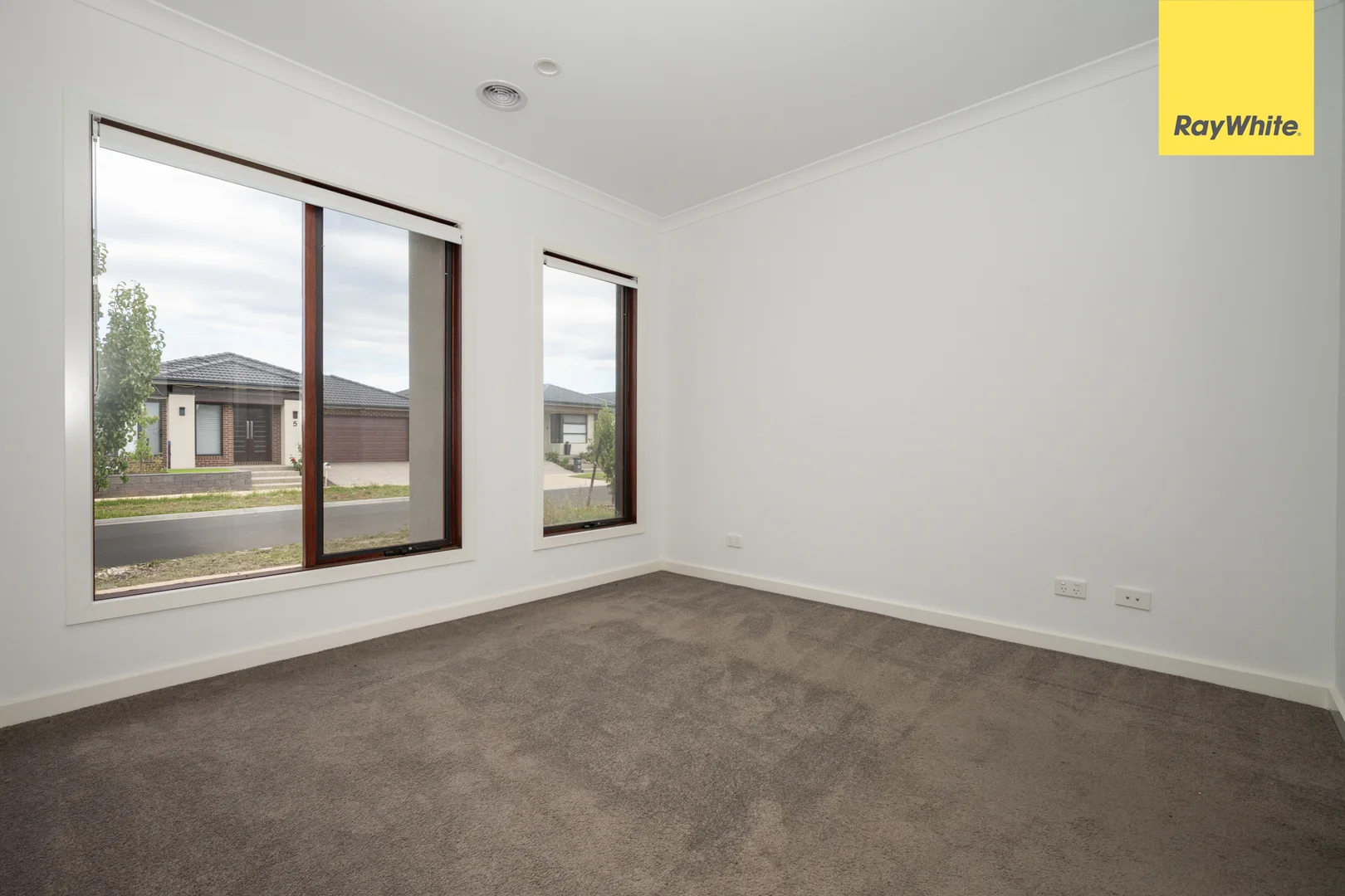 Additional image 2 of 6 Shelterbelt Avenue, Weir Views VIC 3338