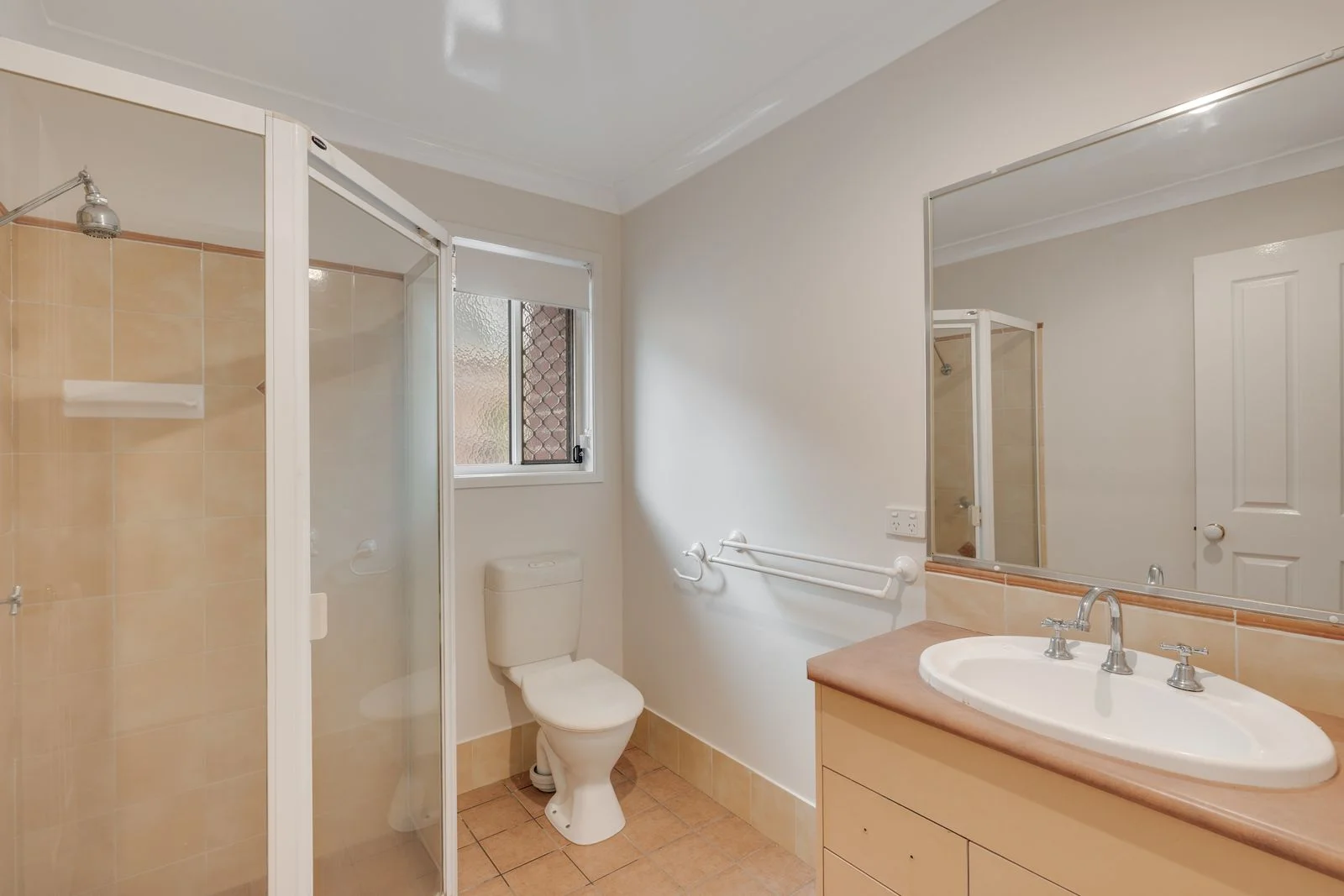 Additional image 5 of Unit 1/392 Stenner Street, Kearneys Spring QLD 4350