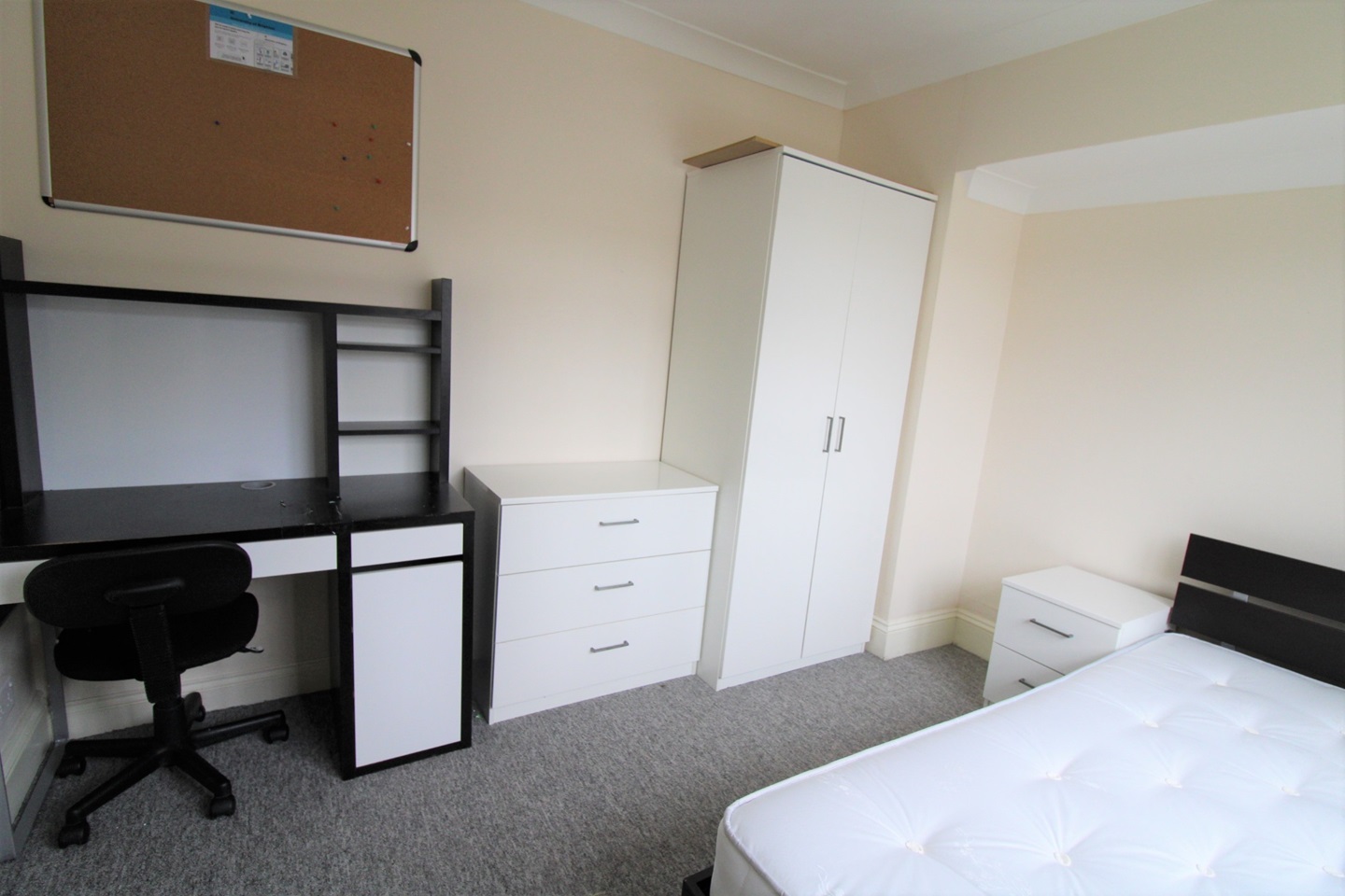 Additional image 17 of Room in a Shared House, Southall Avenue, BN2, N1 7GU