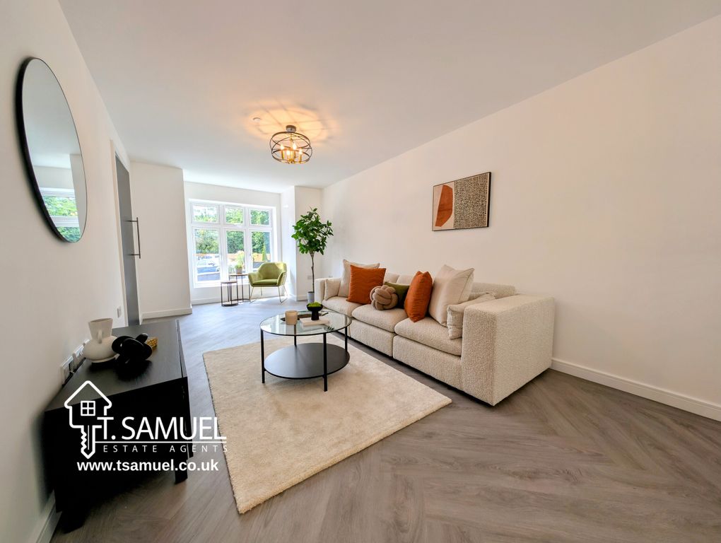 Additional image 9 of 5 bed detached house for saleThe Oaks, Trem Y Dyffryn, Mountain Ash CF45