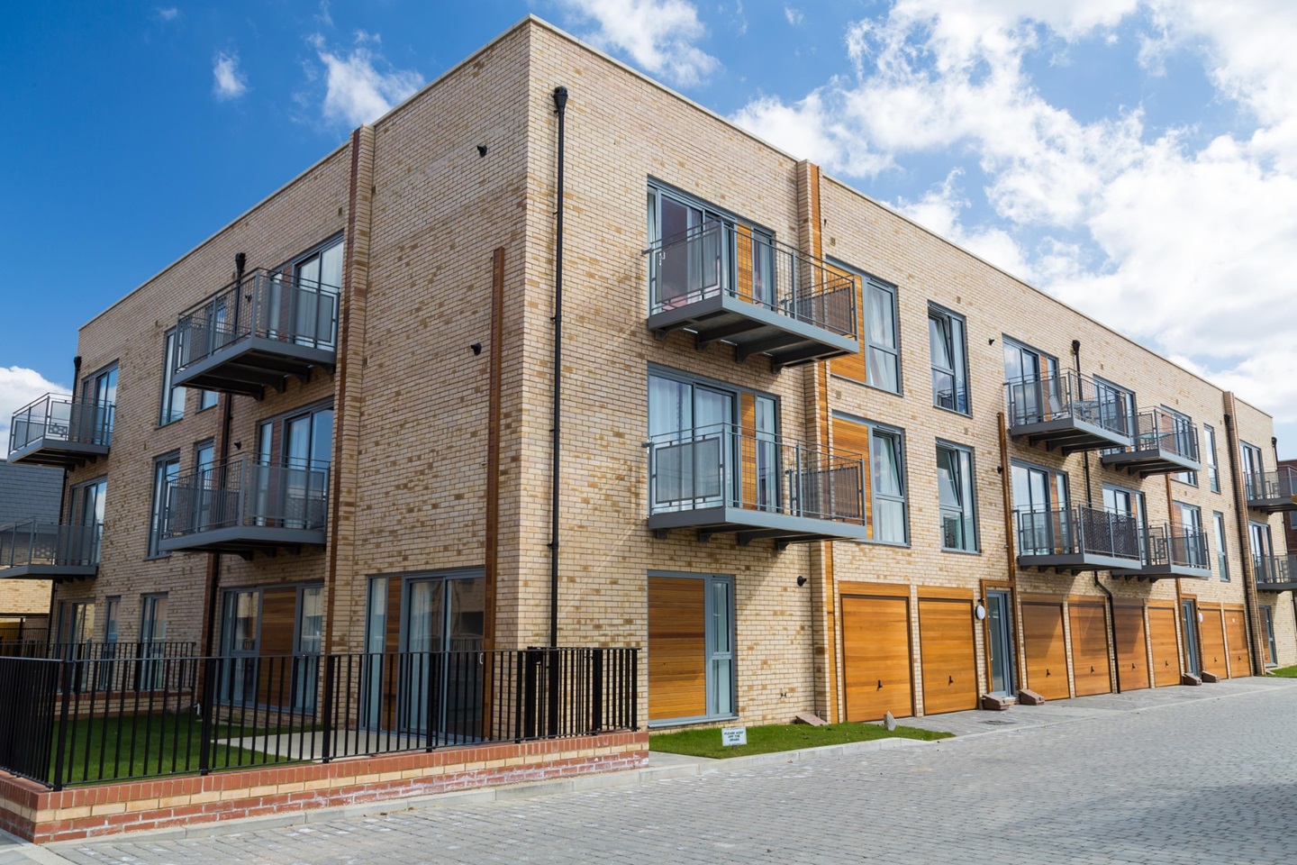 Additional image 9 of 2 Bed Penthouse, Spring Drive, CB2, N1 7GU