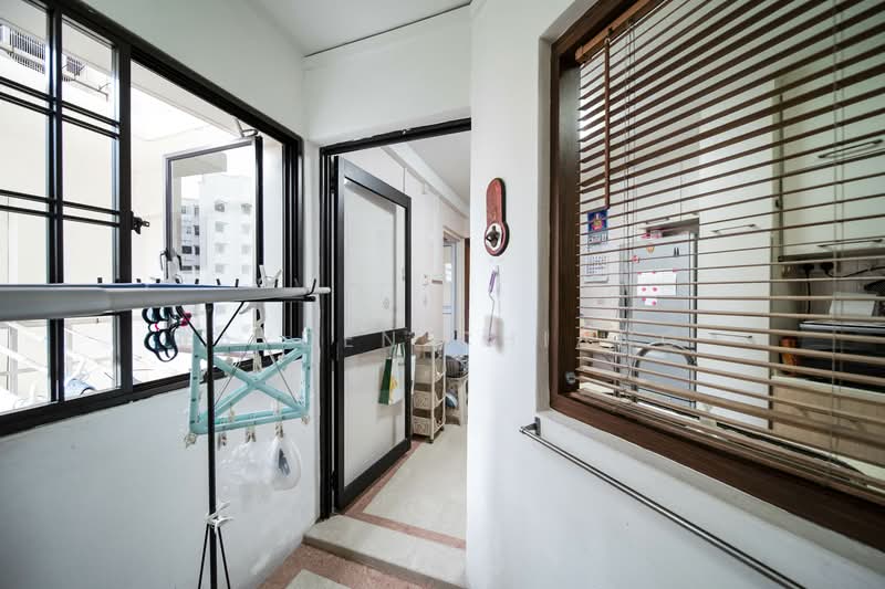 Additional image 10 of 262C Compassvale Street