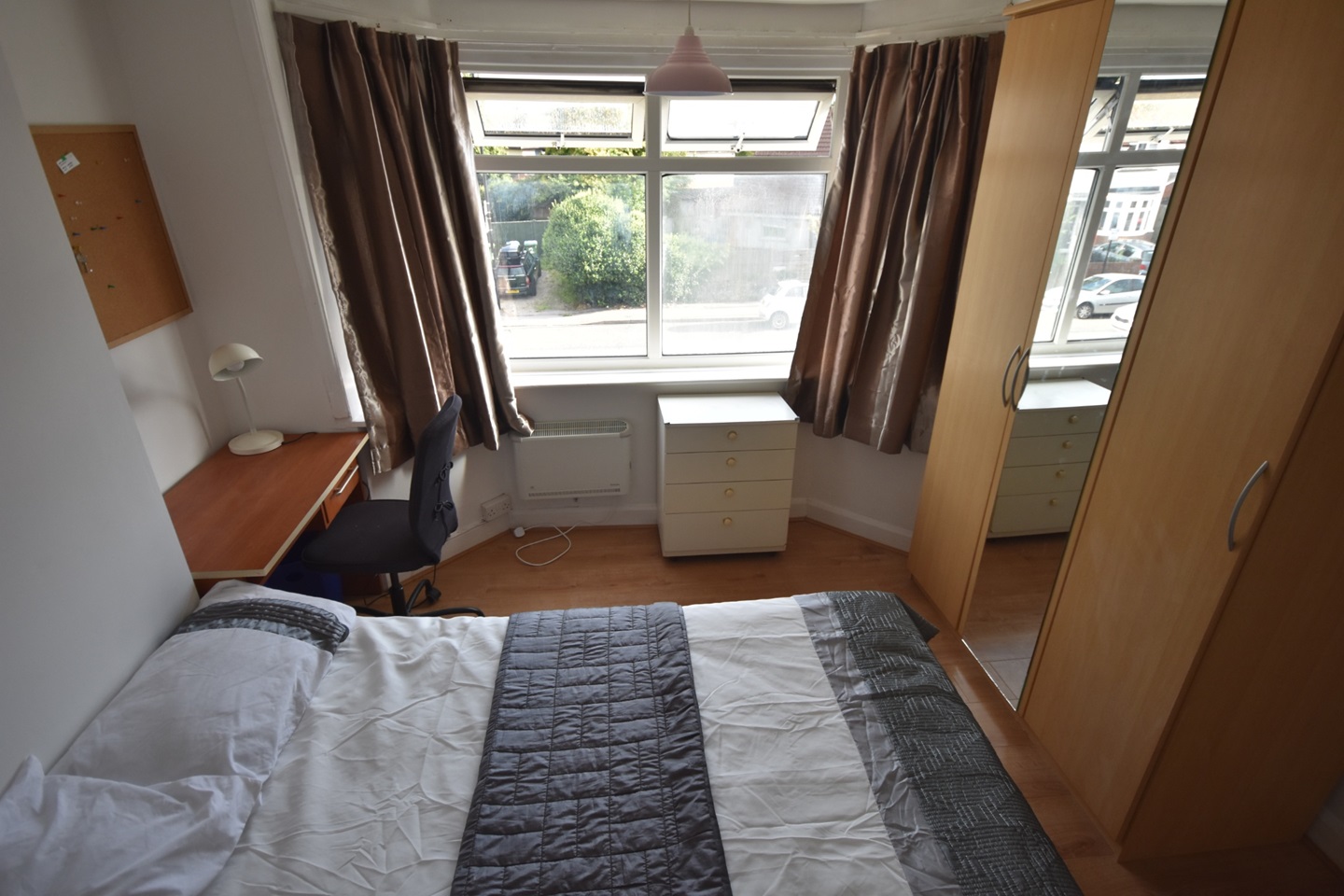 2 Bed Maisonette, Burgess Road, SO16, N1 7GU
