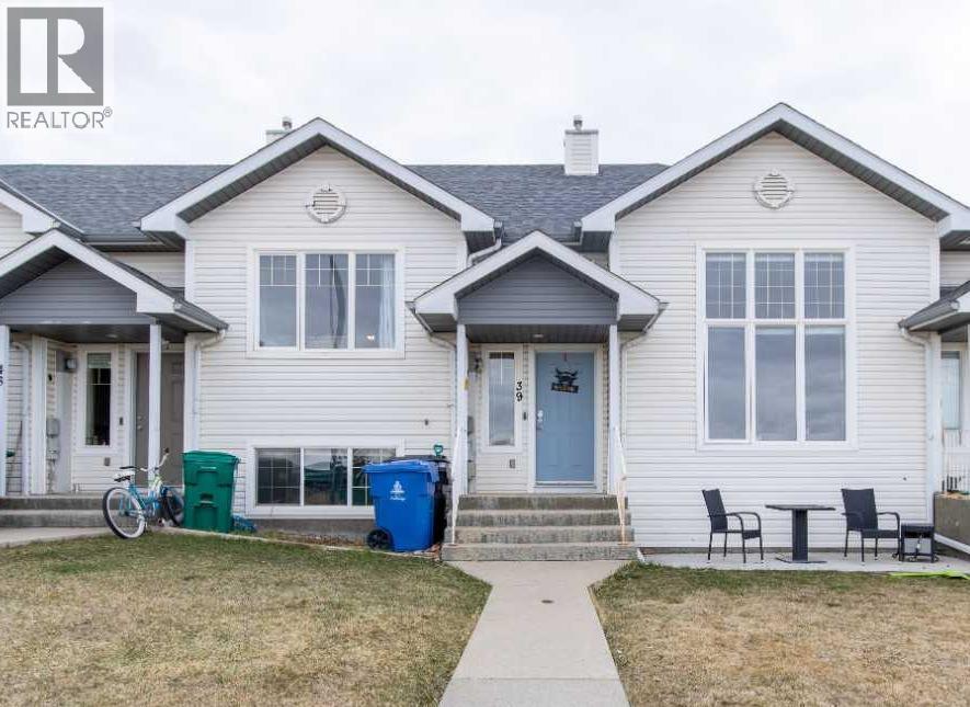39 Blackfoot Boulevard W