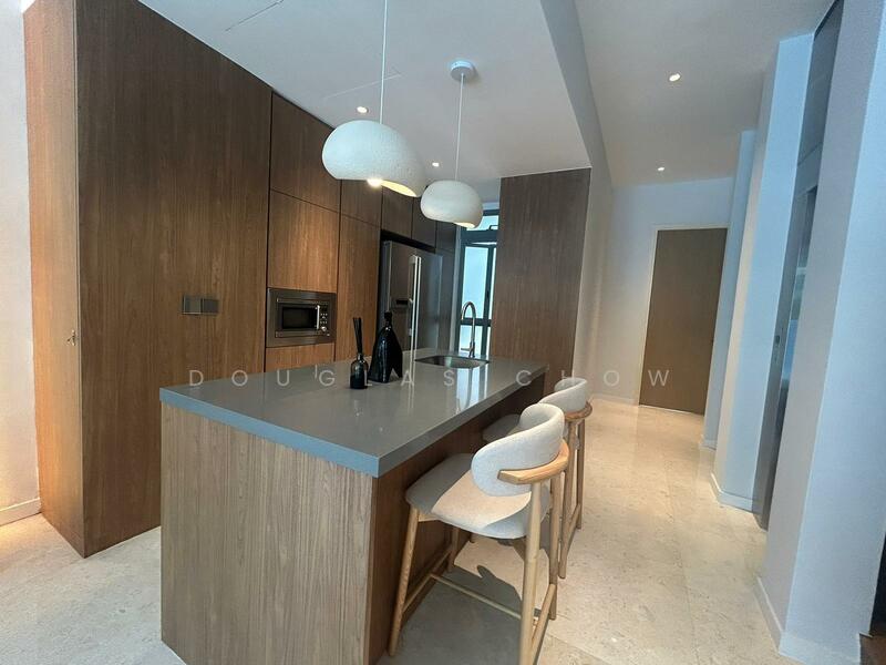 3 Miltonia Close photo 4