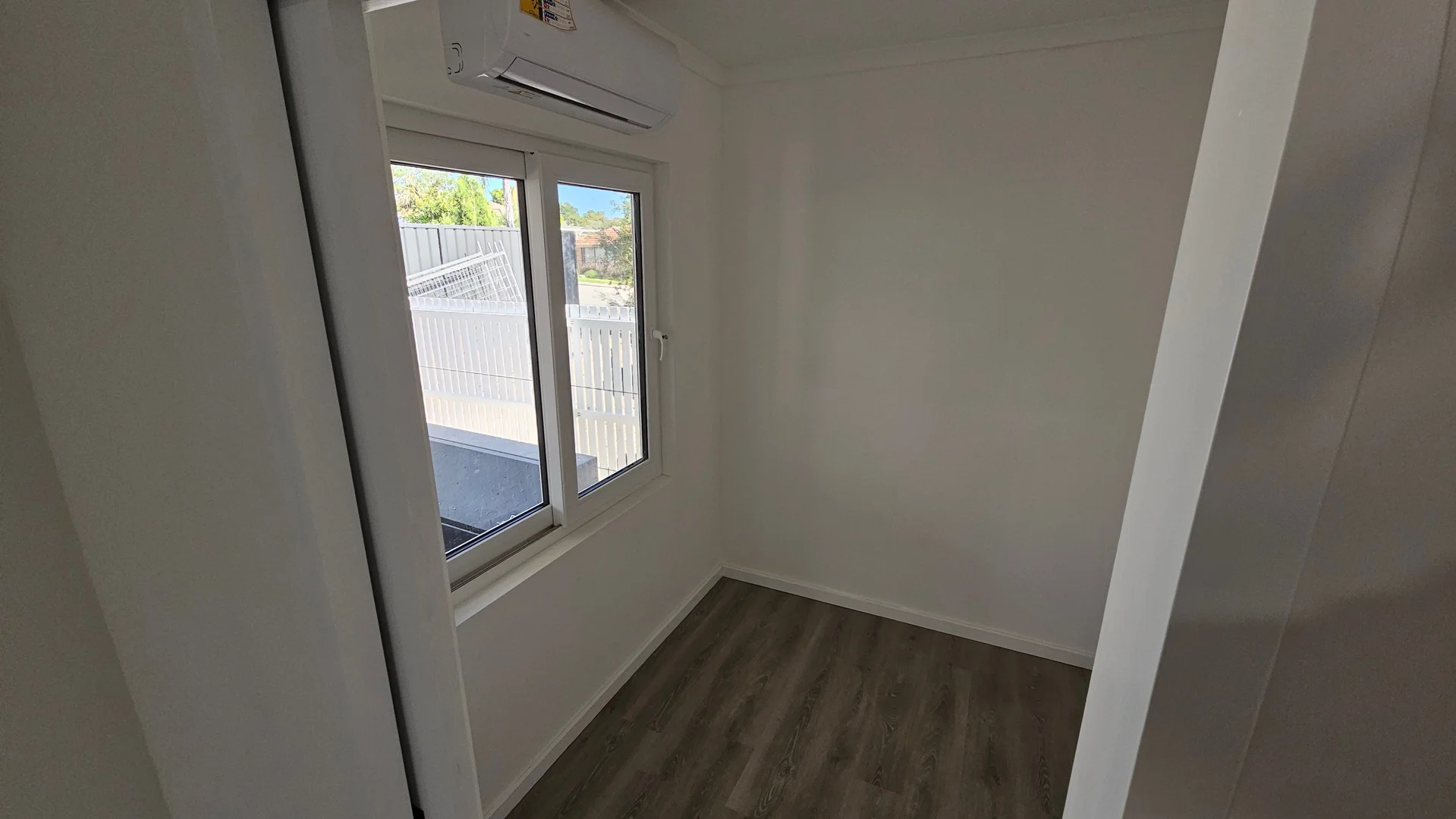 Additional image 6 of 1 Fordred Place, Parmelia WA 6167