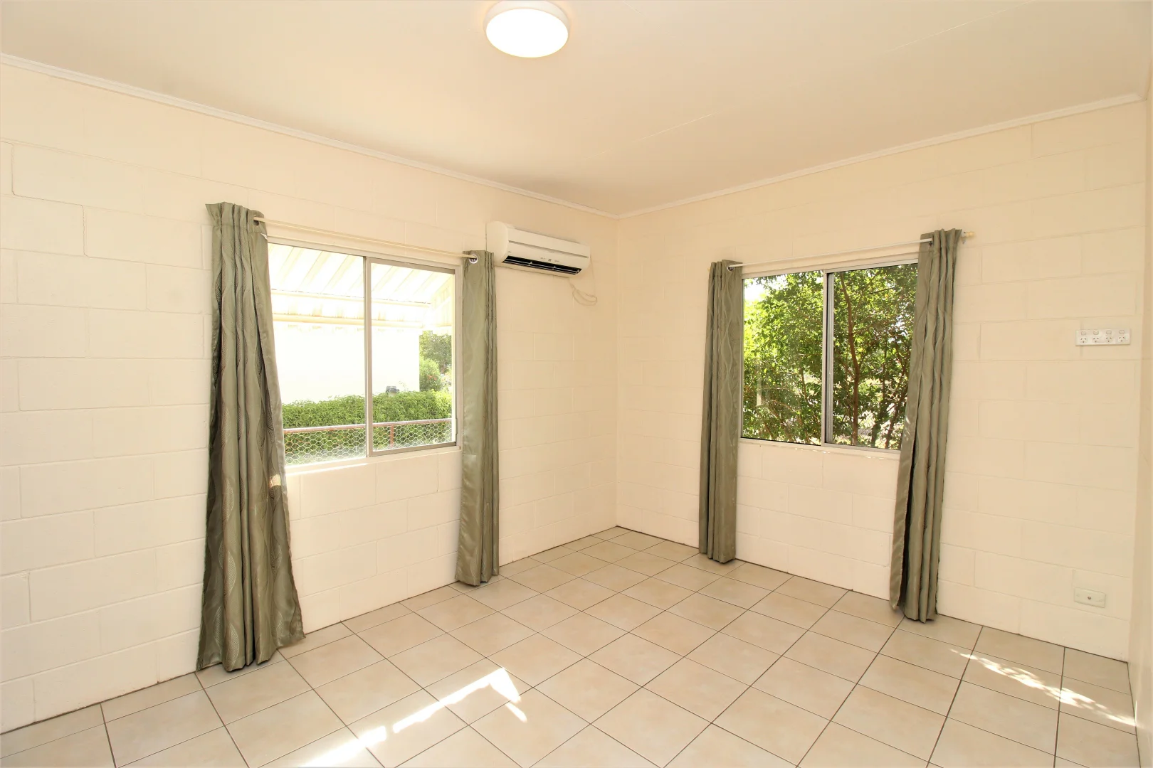 Additional image 3 of Unit 1/31 Transmission St, Mount Isa QLD 4825