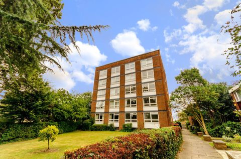 Putney Heath Lane, Putney, London SW15