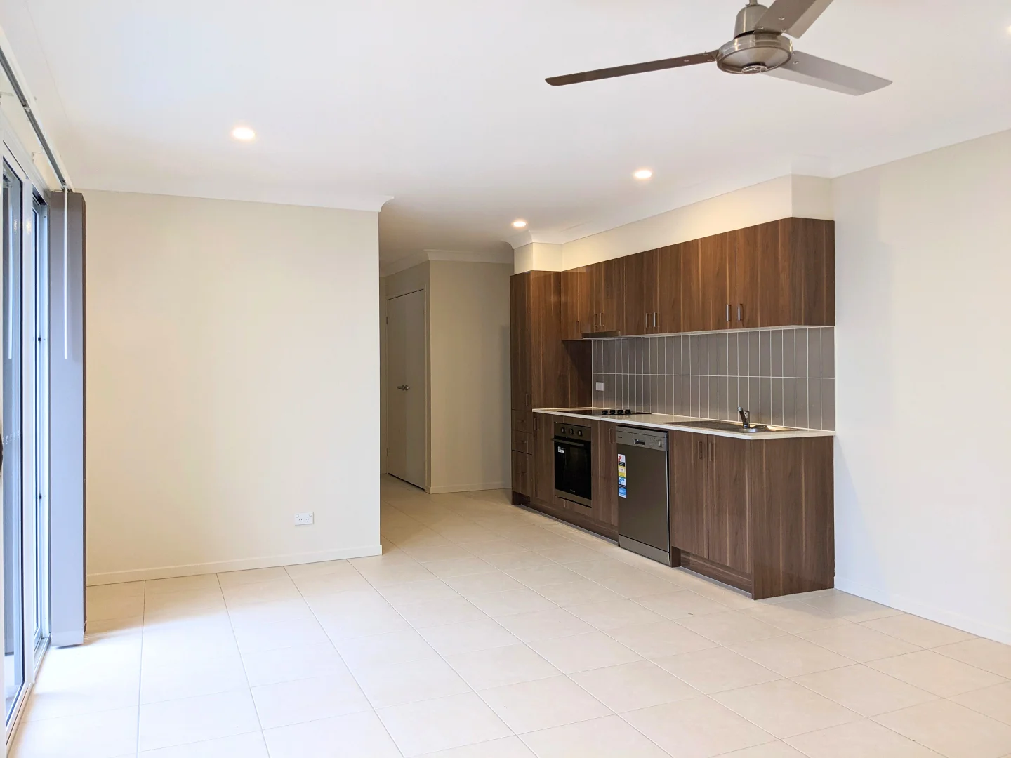 Additional image 3 of 2/50 Merino Street, Park Ridge QLD 4125