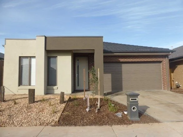 8 Sloane Street, Werribee VIC 3030