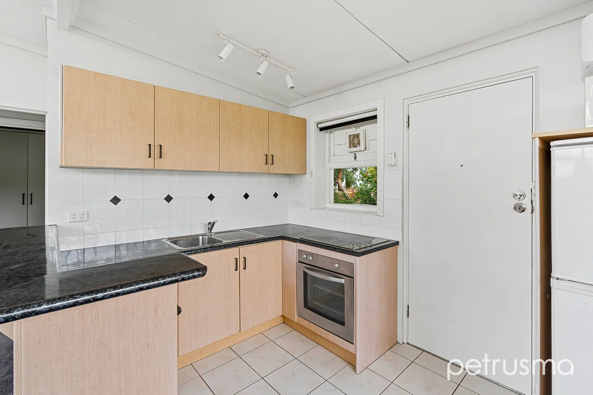 Additional image 3 of 1/2 Woolton Place, Sandy Bay TAS 7005