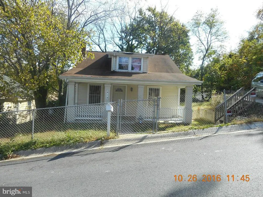 818 Kayak Avenue, Capitol Heights, MD 20743
