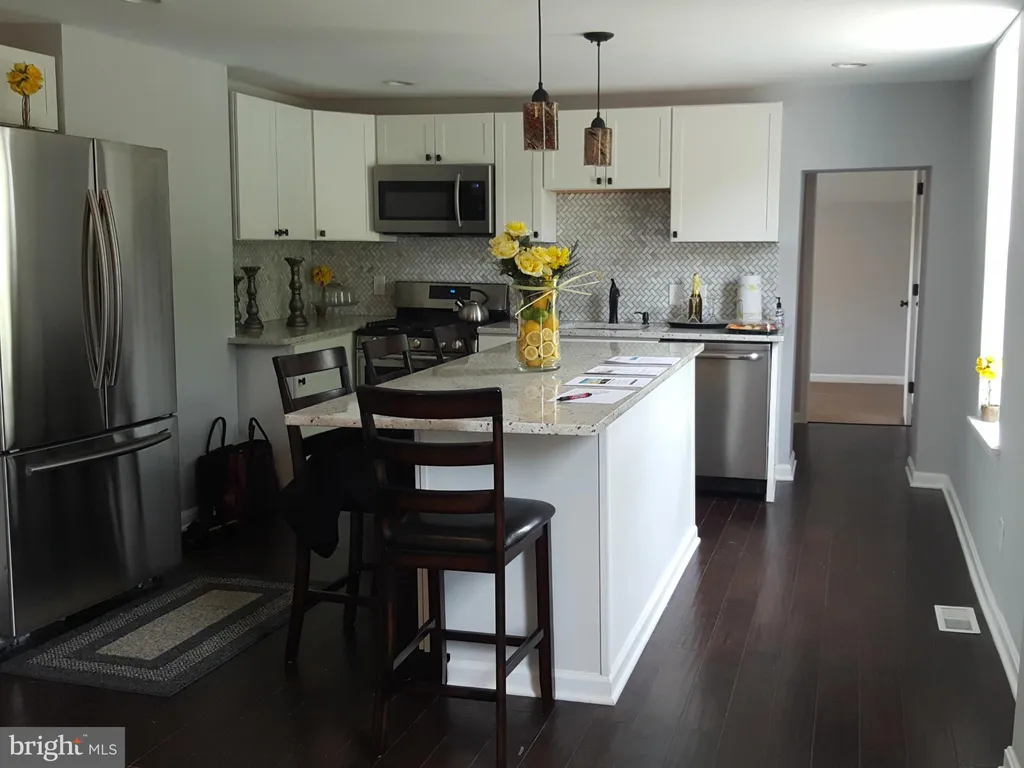 2938 Miles Avenue, Baltimore, MD 21211