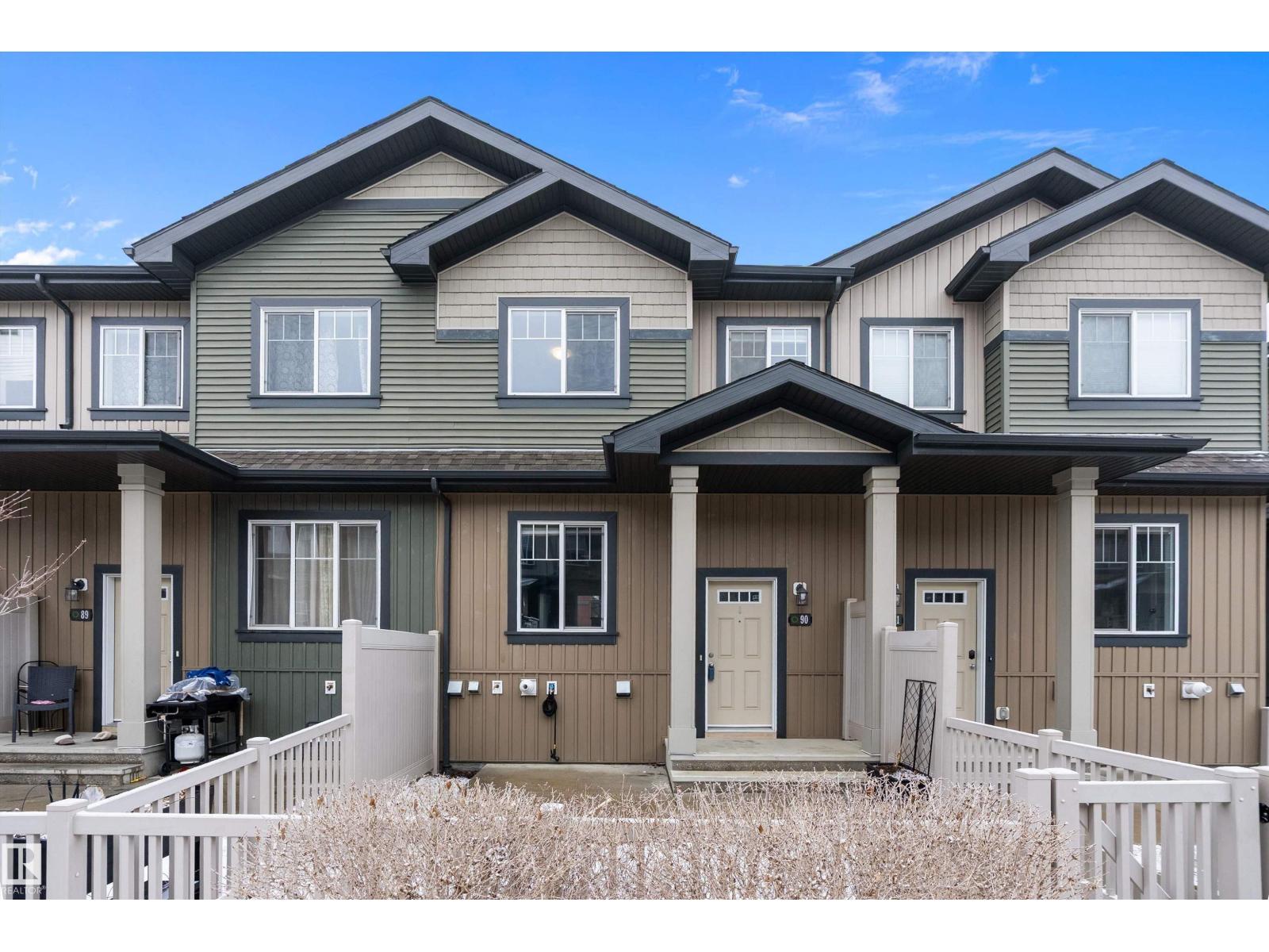 #90 3305 ORCHARDS LINK LI SW