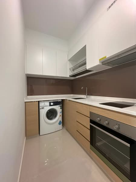 Additional image 7 of 39 Tampines Lane