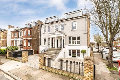 Amyand Park Road, St. Margarets TW1