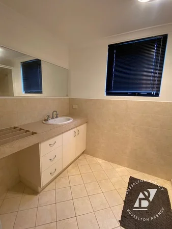 Additional image 11 of 2/73 Adelaide Street, Busselton WA 6280