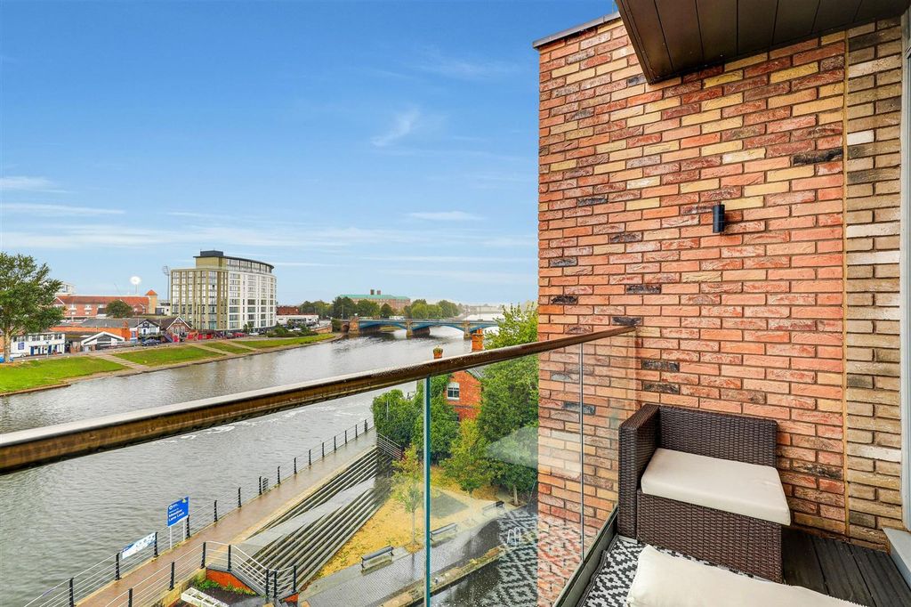 Additional image 12 of 2 bed flat for saleTrent Bridge View, Nottingham NG2