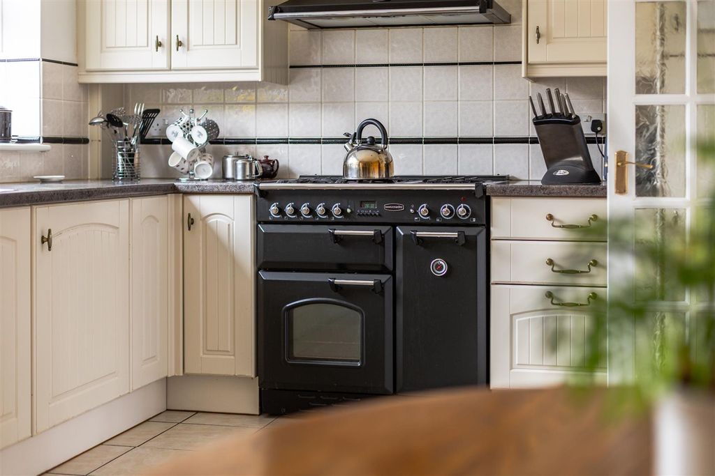 Additional image 41 of 4 bed detached house for saleAshleigh Road, Blackpill, Swansea SA2