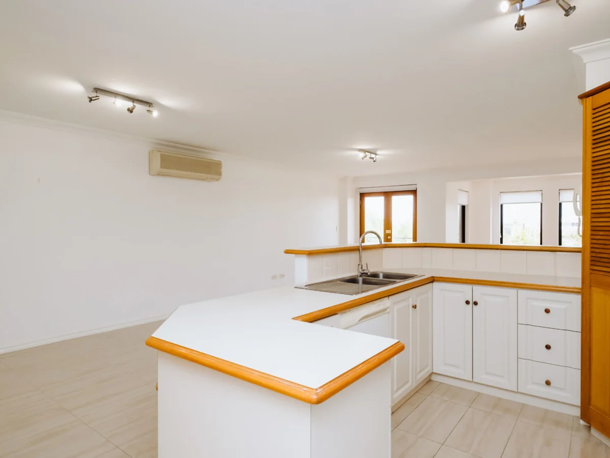 Additional image 5 of 2/16-28 Waterloo Crescent, East Perth WA 6004