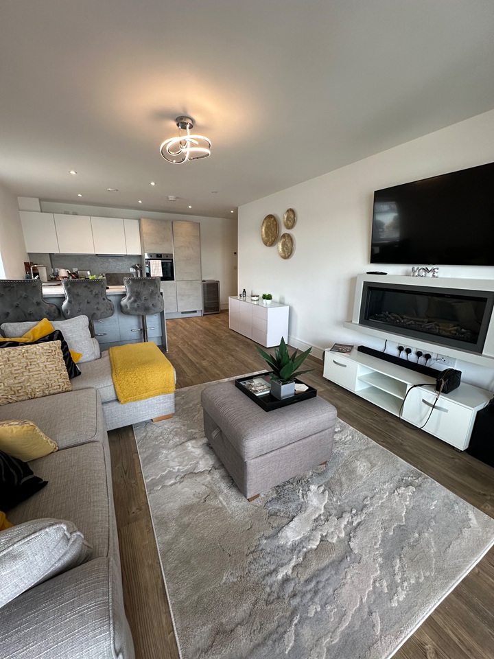 Additional image 7 of 2 Bed Flat, Thomas Blake Avenue, SO14, N1 7GU