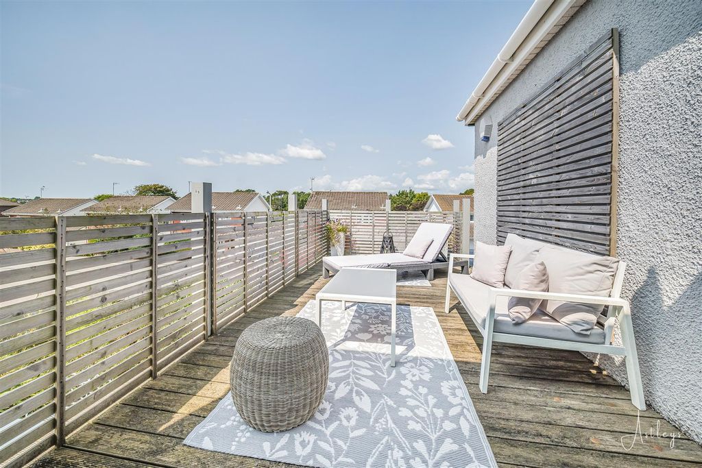 Additional image 31 of 4 bed detached house for saleWoollacott Drive, Newton, Swansea SA3