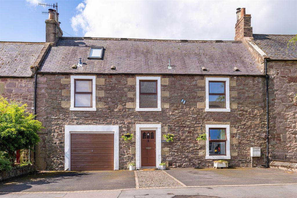 4 bed terraced house for saleDalgetty House, High Street, Ayton TD14