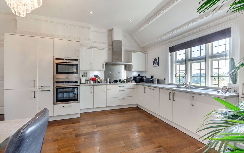 Additional image 7 of 2 bed flat for saleEpperstone Manor, Main Street, Epperstone, Nottingham NG14