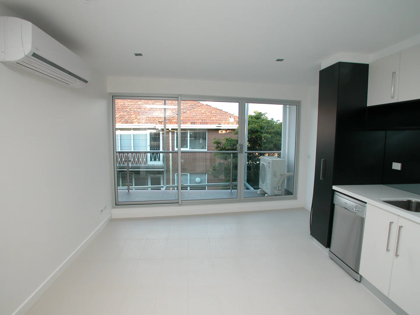 Additional image 2 of 205/174 Riversdale Road, Hawthorn VIC 3122