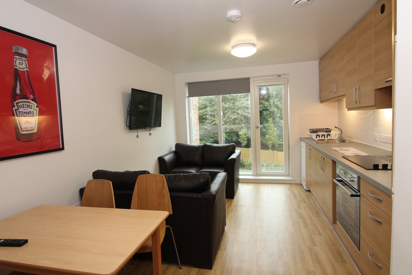 5 Bed Flat, Columbia Lodge, SO16, N1 7GU