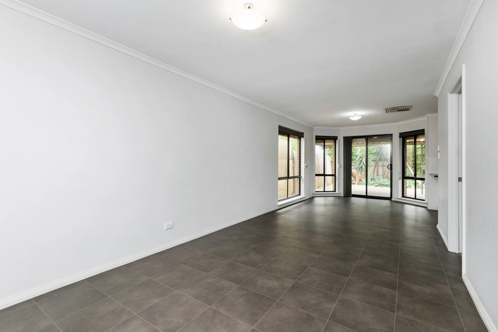 Additional image 3 of 42 Kesters Rd, Para Hills West SA 5096