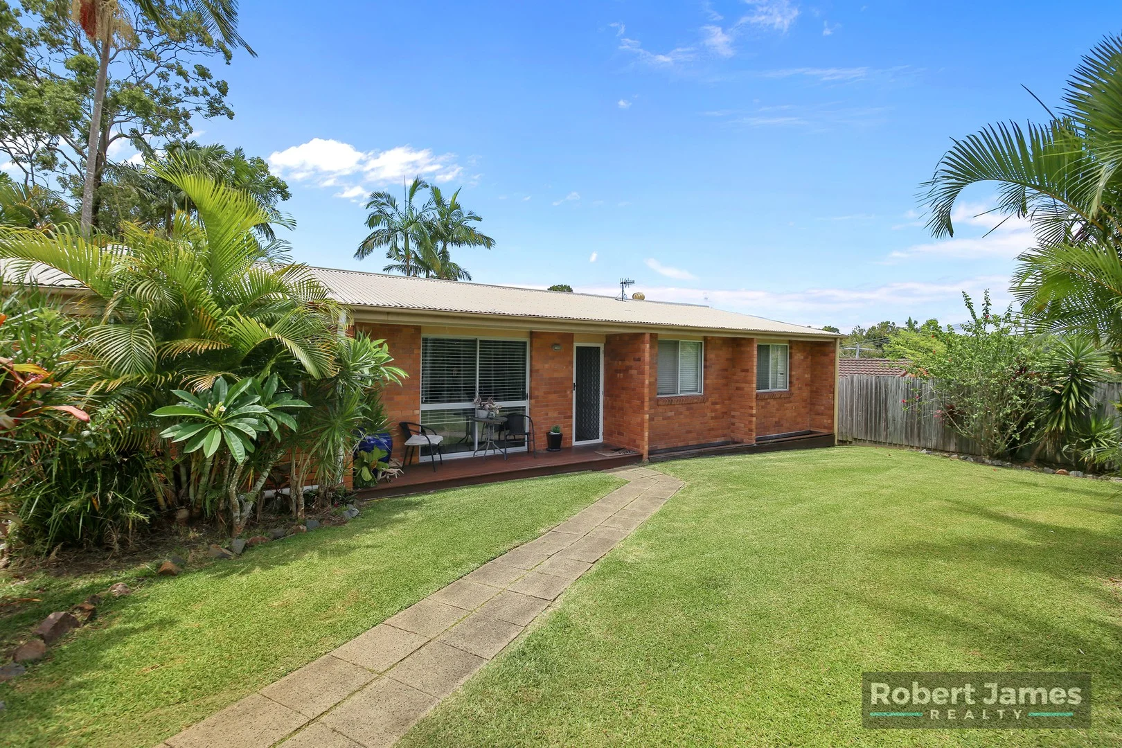 13 Furness Drive, Tewantin QLD 4565
