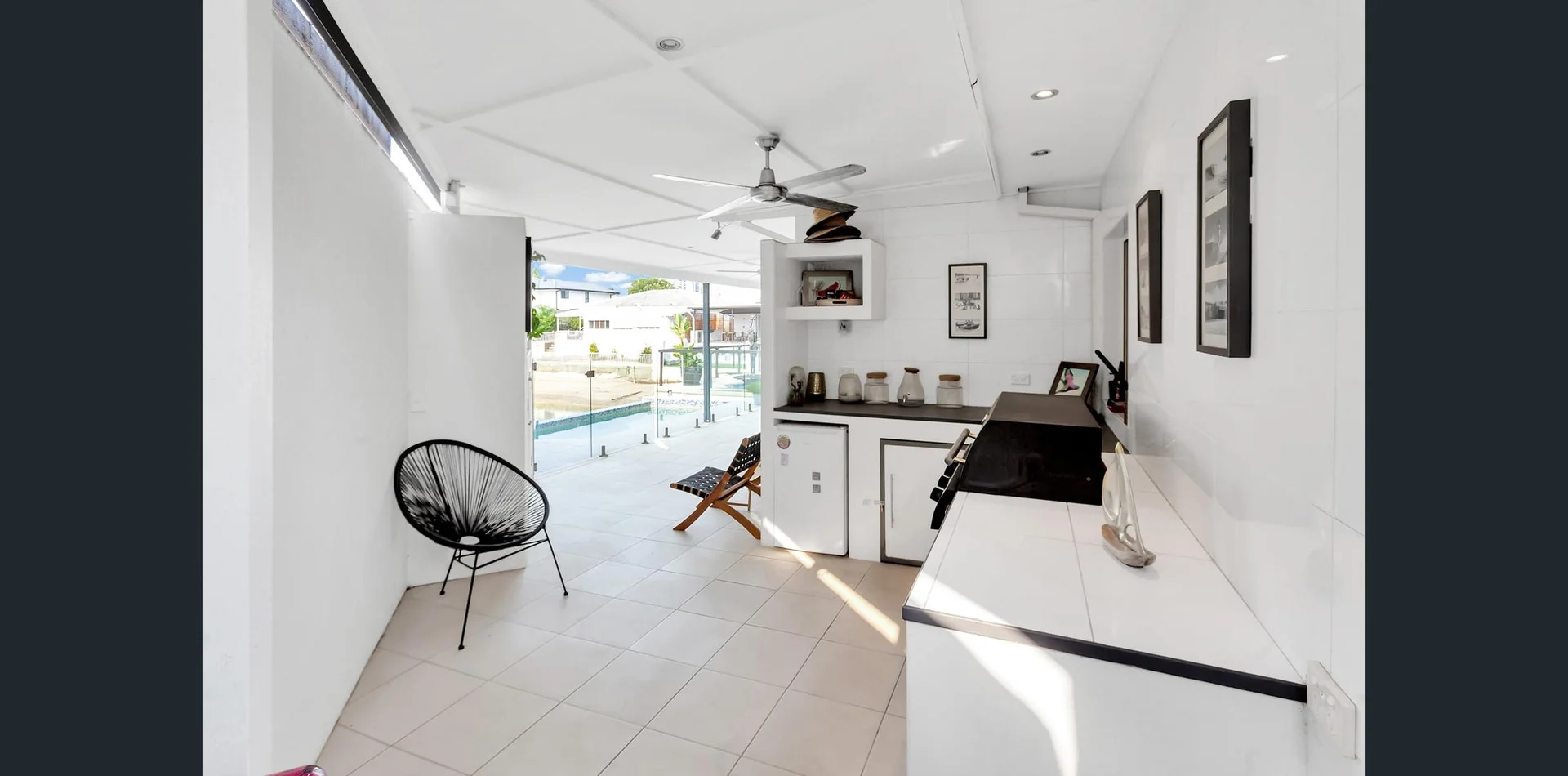 Additional image 4 of 1/29 Merrimac Boulevard, Broadbeach Waters QLD 4218
