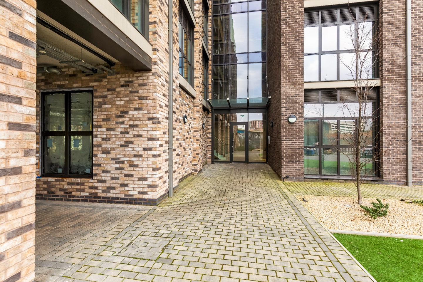 Additional image 21 of 1 Bed Flat, Mitchian Grand Union Building, LE3, N1 7GU