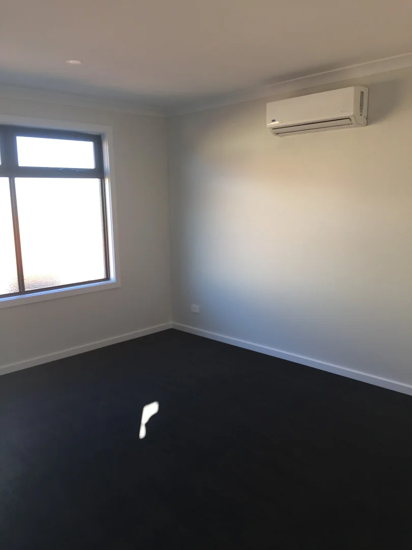 Additional image 6 of 2/11 Truscott Street, Hadfield VIC 3046