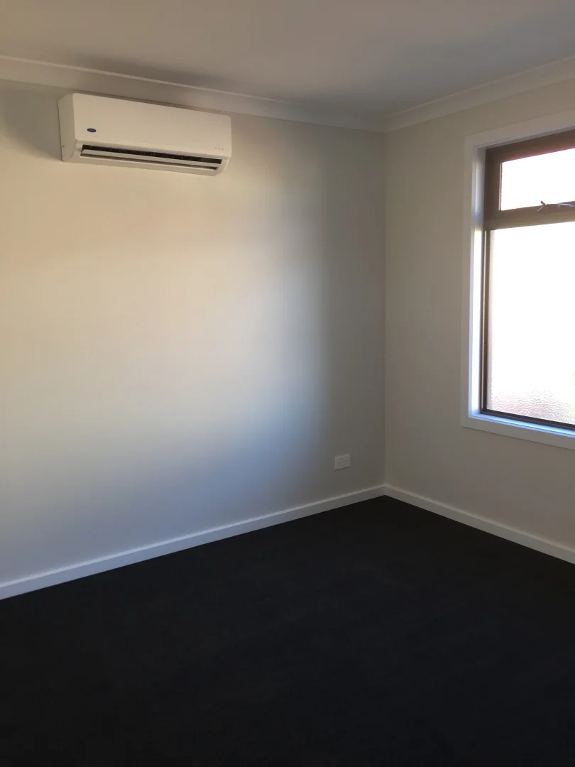 Additional image 8 of 2/11 Truscott Street, Hadfield VIC 3046