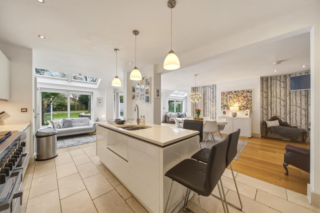 Additional image 7 of 7 bed detached house for saleDovedale Road, West Bridgford, Nottingham NG2